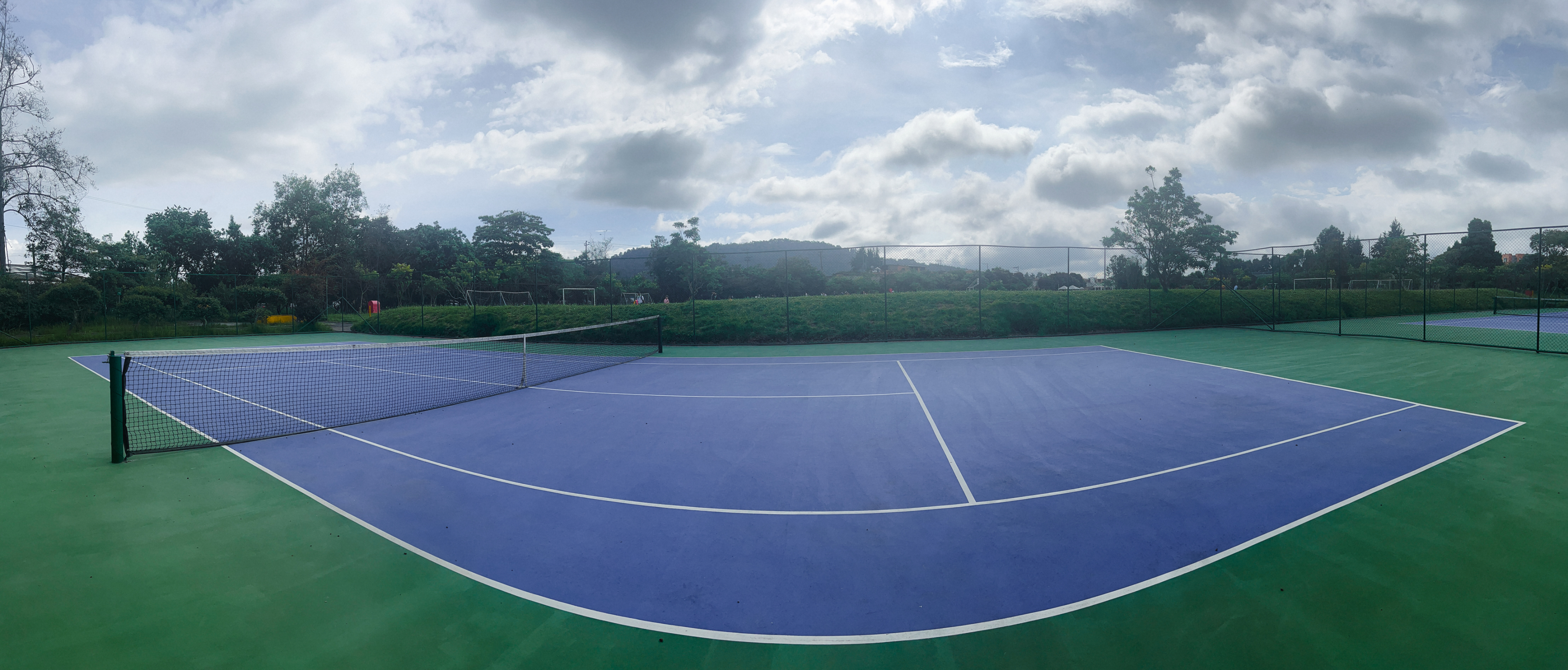 🎾 Cancha de Tenis 🌿✨